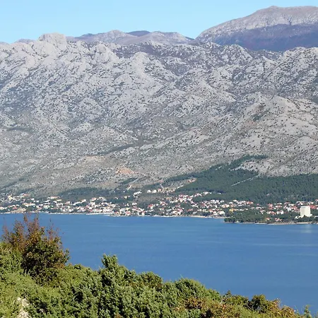 Triple Starigrad 6637d 3*
